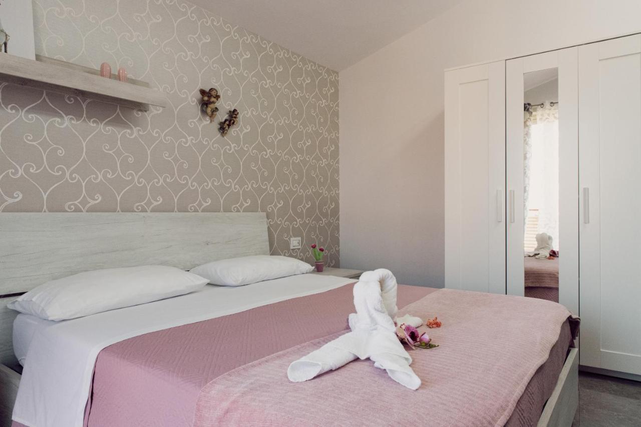 Hotel La Punta à San Giovanni La Punta Extérieur photo