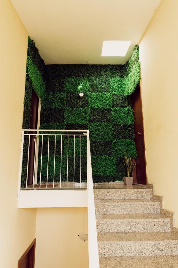 Hotel La Punta à San Giovanni La Punta Extérieur photo